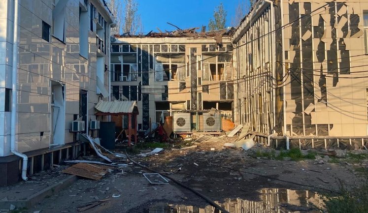 Нічний удар дев’ятьма КАБами по Краматорську: двоє загиблих і 10 поранених. ФОТО