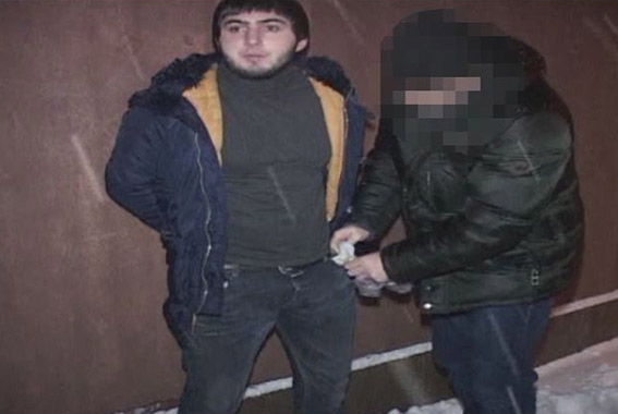 грабитель