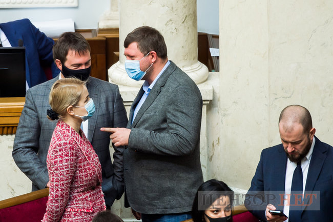 Нестримні веселощі Шахова, голосування Радуцького, погляд Тимошенко і пропозиція Семінського щодо цементного заводу, - день роботи ВР 17 березня 27