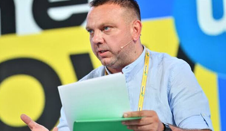 "Слуга народа" Ткаченко опроверг заявление о количестве ВПЛ, которые возвращаются на оккупированные территории