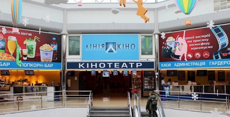 Весняна "хвиля закриттів" магазинів: Хто пішов із ритейлу й чому?
