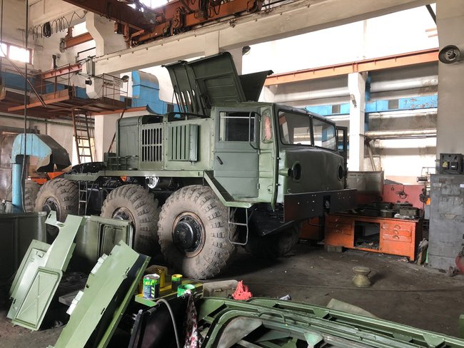 Харківський автозавод почав ремонтувати техніку для Міноборони 01