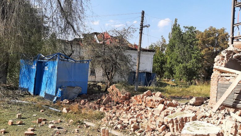 Enemy hit Orikhiv, wounding two people 02
