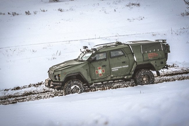У Нацгвардії випробували новий бронеавтомобіль Варта-Новатор, - МВС 01