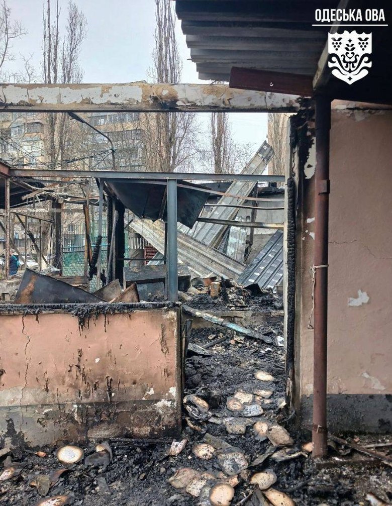 В Одесі після обстрілу понівечені житлові будинки та інфраструктура