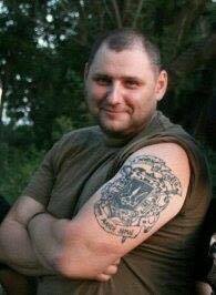 Сослуживцы о погибшем командире роты из 72-й бригады Леониде Дергаче: С Леней было человек 15, и они отбились от трех диверсионных групп! Противник дважды приходил забирать своих убитых 06 Сослуживцы о погибшем командире роты из 72-й бригады Леониде Дергаче: С Леней было человек 15, и они отбились от трех диверсионных групп! Противник дважды приходил забирать своих убитых 06