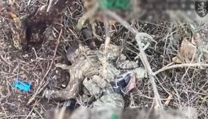50 окупантів змогли дістатись Часового Яру і валяються мертвими на околиці міста. ВIДЕО