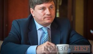 Отношения с США торпедируются, чтобы сорвать двухпартийную поддержку военной помощи Украине, - Герасимов