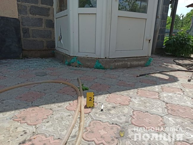 На Харьковщине мужчина пытался совершить самоубийство, подорвав гранату, - Нацполиция 03