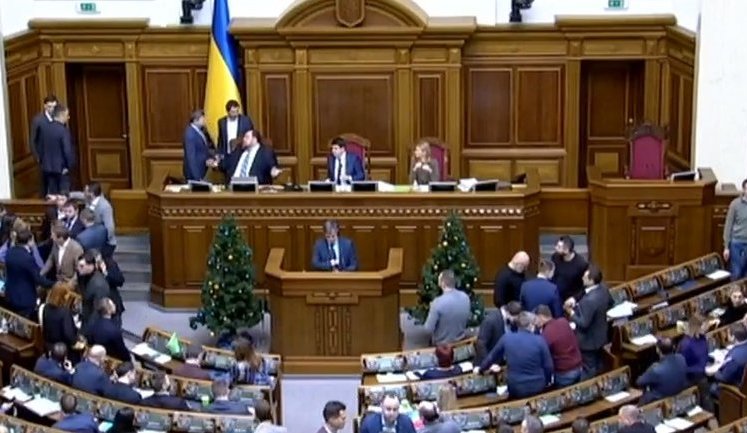 Ukrainian PM says govt to keep working as usual until president decides on his resignation