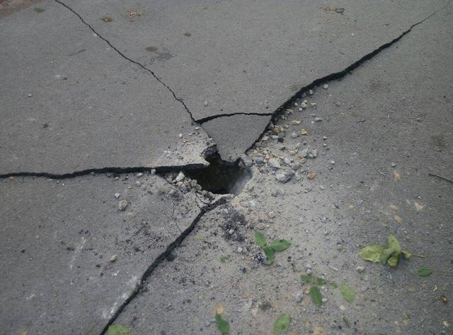 Нацгвардія патрулює евакуйовану Калинівку, запобігаючи мародерству, - прес-служба 10