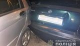 Погоня за злодіями в Миколаєві: тікаючи від поліції, злочинці пошкодили 4 автомобілі. ФОТОрепортаж