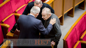Разговор Шухевича и Шурмы, Власенко в гостях у БПП и пустующий сессионный зал, - рабочий день в Раде 1 марта. ФОТОрепортаж