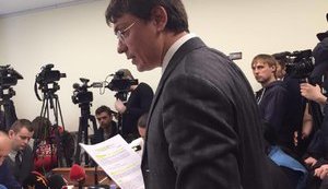 Суд избирает меру пресечения Крючкову: экс-нардеп рассказал о визите Кононенко. ВИДЕО+ФОТОрепортаж