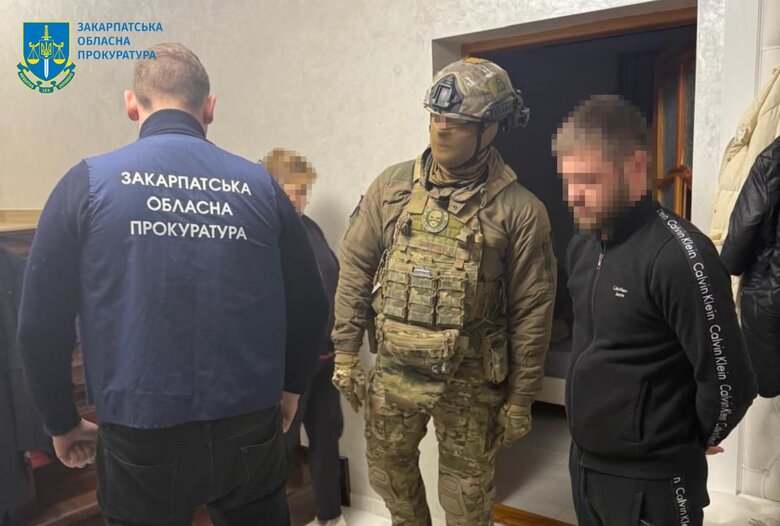 незаконне переправлення за кордон