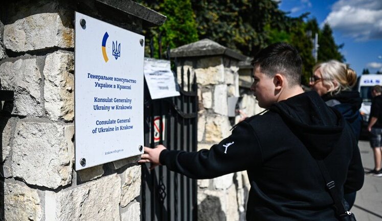 Чоловіки 18-60 років за кордоном зможуть стати на військовий облік без ТЦК і ВЛК, - Верещук