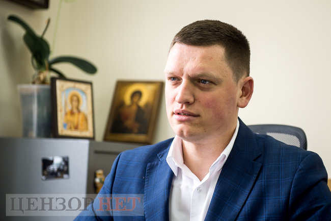 Перший заступник начальника Департаменту боротьби з наркозлочинністю Нацполіції Сергій Преутеса: Ковід і карантинні обмеження на кордонах тимчасово зменшили наркотрафік. Та зараз постачання іноземних наркотиків знову активізувалися 05