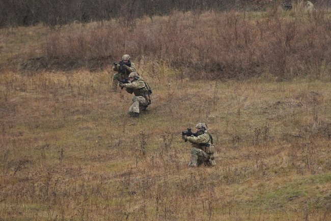 Зеленский посетил отделение пограничной службы Рассыпное на Луганщине 07