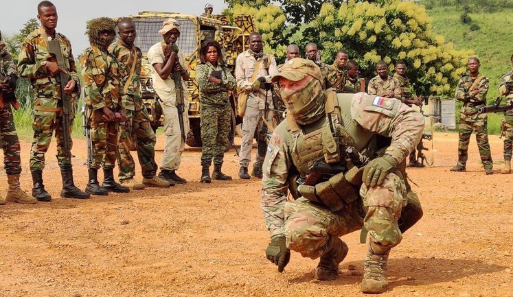 Более 200 кенийцев воюют на стороне России в Украине, - Reuters