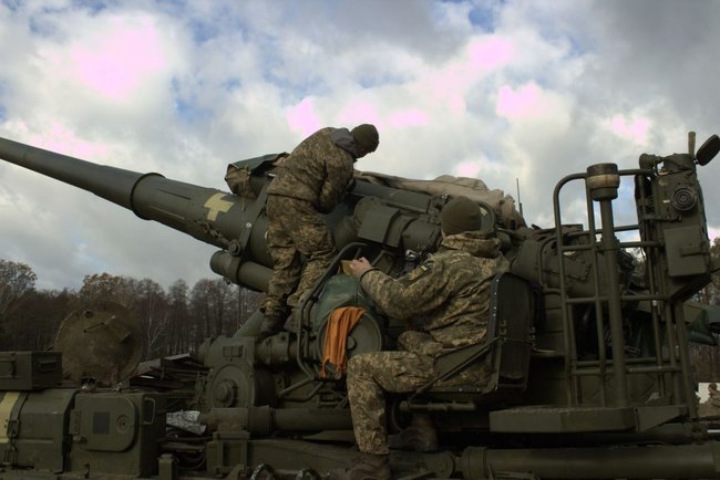 В 43-й ОАБр прошли учения с боевой стрельбой самоходного артиллерийского дивизиона 11 В 43-й ОАБр прошли учения с боевой стрельбой самоходного артиллерийского дивизиона 11
