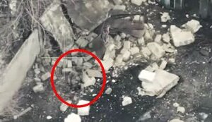 Росіянин "замучив" своєю живучістю українських дроноводів, але все ж був ліквідований під час восьмого влучання. ВIДЕО