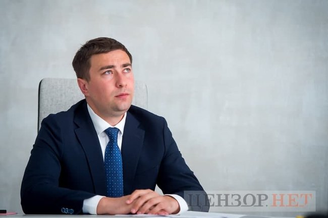 Міністр агрополітики Роман Лещенко: Закликаю українців не поспішати продавати землю 05