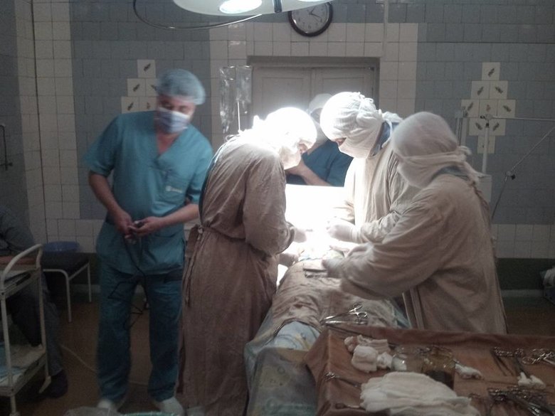 Президент ПДМШ Олег Шиба: Усі наші лікарі мають тривожні чемодани і одразу готові виїхати на фронт 02