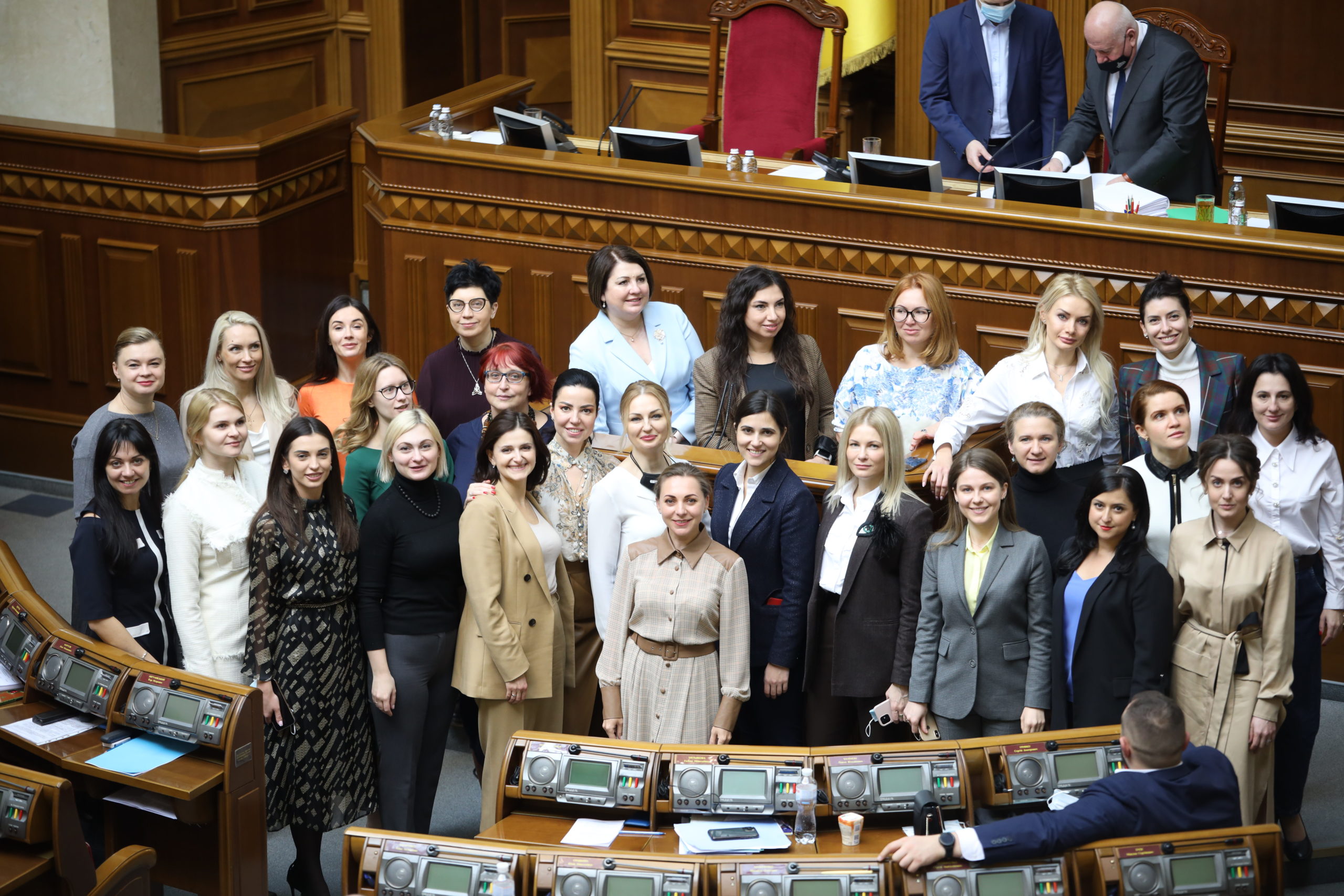 Зе!Женщины: объединение женщин-депутатов партии Слуга Народа | Цензор.НЕТ