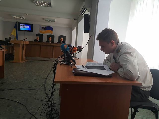 Суд над Януковичем: клопотання захисту і перехід до стадії дебатів. СТЕНОГРАМА ЗАСІДАННЯ 01