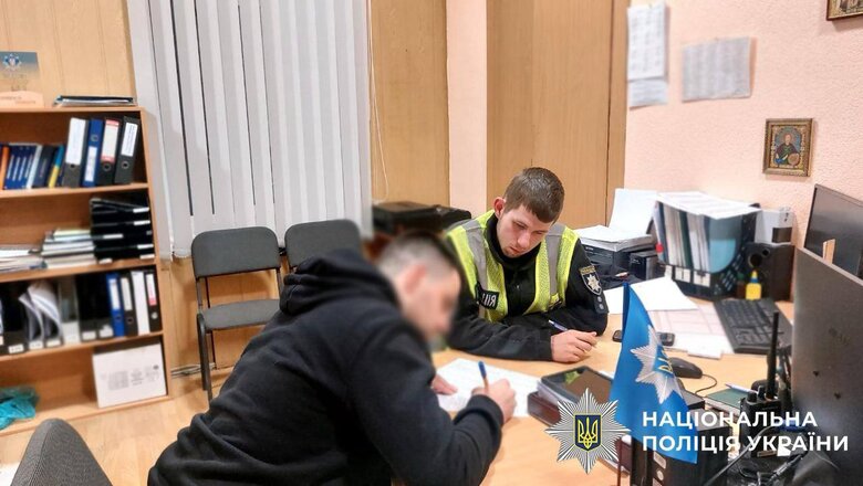 В Киеве блогеры хвастались незарегистрированным оружием: подробности