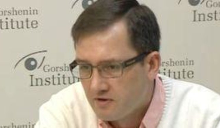 "Налог на обмен валюты никто не собирался вводить. Власть хотела заставить украинцев быстро сдать доллары", - экс-министр финансов. ВИДЕО