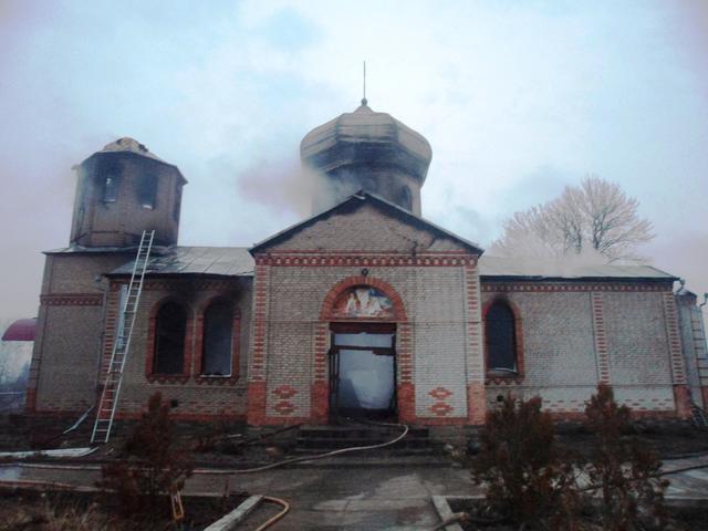 Церква УПЦ МП згоріла на Житомирщині 01 Церква УПЦ МП згоріла на Житомирщині 01