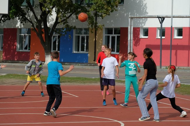 Реконструкція опорних шкіл триває на Дніпропетровщині 07