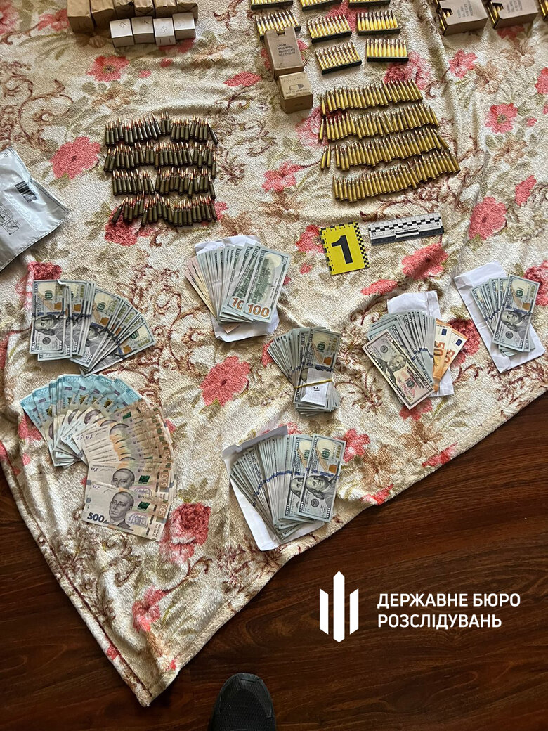 махінації з виплатами військовим