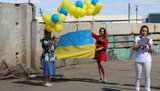 У небо над Донецьком запустили прапор України. ВІДЕО+ФОТОрепортаж