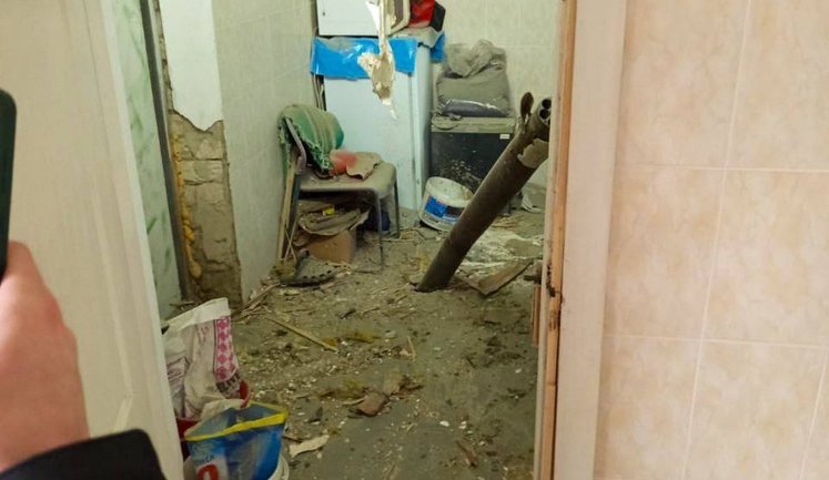 Five injured in Kherson over day: hospitals and residential buildings come under fire. PHOTOS