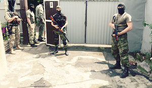 Two MPs tried to prevent searches in the premises of Oplot organized crime group in Kharkiv. PHOTOS