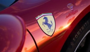 Ferrari призупиняє виробництво авто для Росії та надасть 1 мільйон євро допомоги Україні