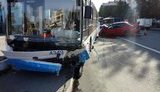 В центре Симферополя лихач на Mitsubishi протаранил троллейбус. ФОТОрепортаж