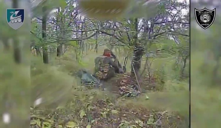 Морские пехотинцы атаковали российских пехотинцев, укрытия и технику врага в Донецкой области. ВИДЕО