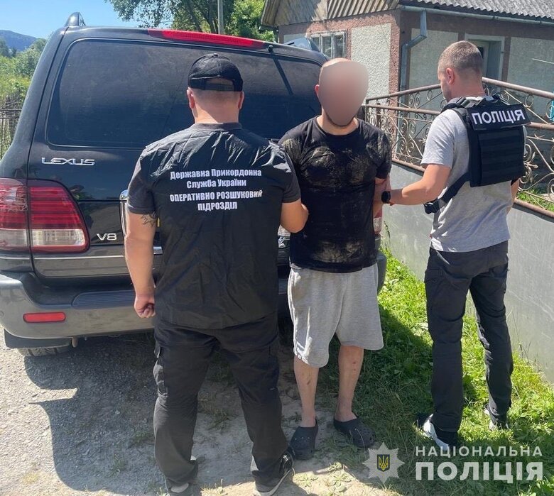викрито канал переправки ухилянтів за кордон