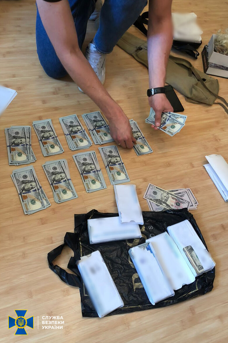 СБУ викрила корупційну схему в ДСНС 11 областей: Брали хабарі за погодження дозвільної документації 09