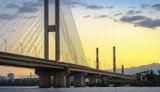 Рух метро через Південний міст під час "жовтого" рівня тривоги готові відновити, але після висновку про стан споруди, - Кличко