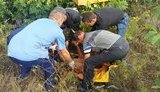 Бойцы ГСЧС на Николаевщине спасли подростка, который залез на опору ЛЭП ради сэлфи и получил удар током. ФОТОрепортаж