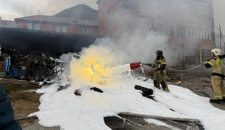 Российский вертолет Ка-226 разбился в Дагестане: 4 погибших. ВИДЕО