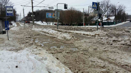 Через аварію на водогоні у Вінниці сталося підтоплення 04 Через аварію на водогоні у Вінниці сталося підтоплення 04