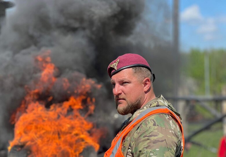 Олександр Погребиський: Барабани та овочерізки в укриття - це взагалі трешак! Але за таке треба дякувати Офісу президента 03