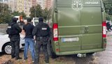 Жінка продавала автомобілі ввезені для ЗСУ