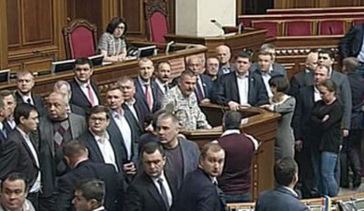 Rada session closed after request to hear representatives of police and National Guard. VIDEO+PHOTOS