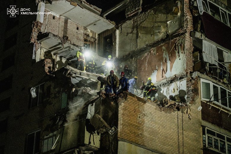 дом в Хмельницком после взрыва газа